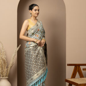 traditional shares wear